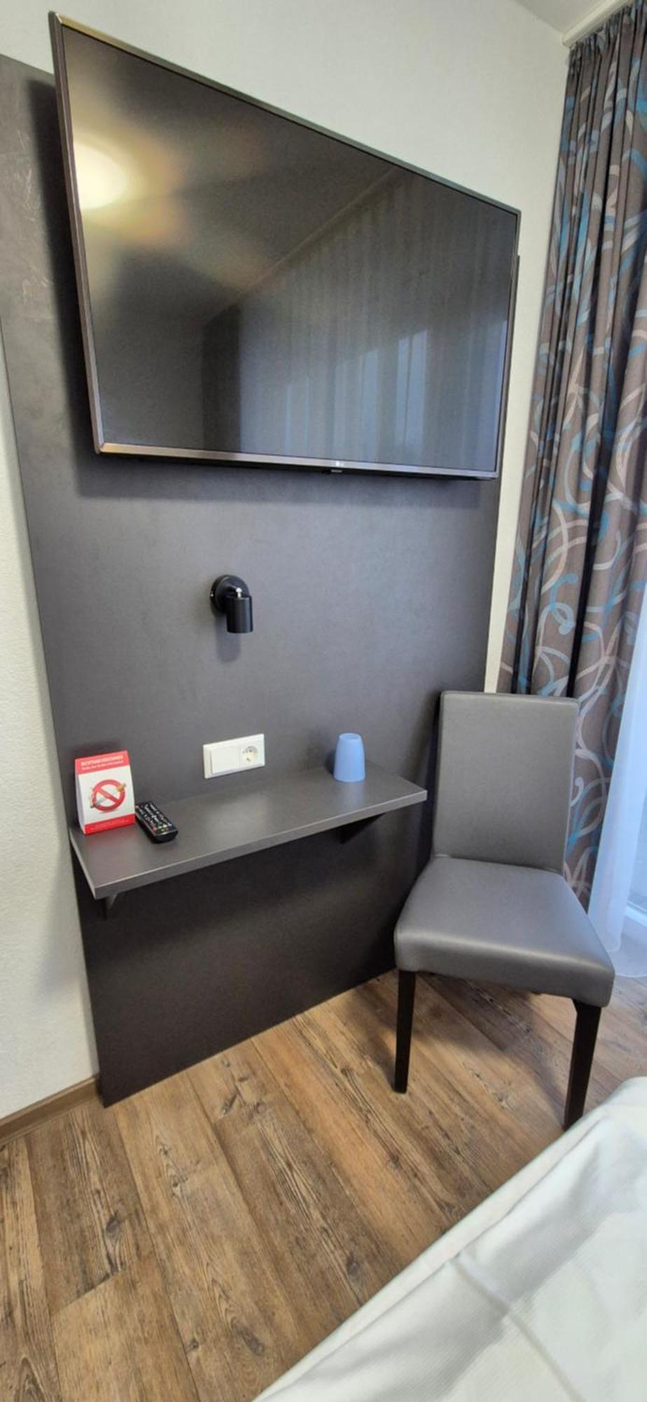 Melvi Hotel 괴핑엔 외부 사진