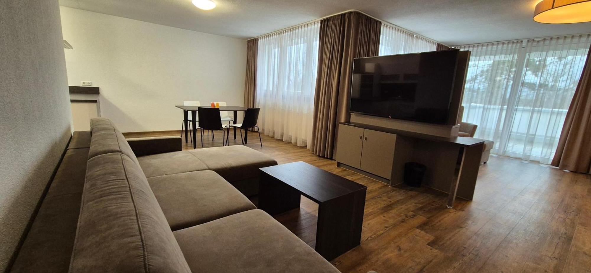 Melvi Hotel 괴핑엔 외부 사진